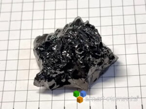 Sensational chunk of glassy carbon - 99.99% - 11.34 grams