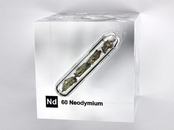 Acrylic Element cube - Neodymium Nd - 50mm