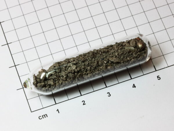 2.5g Titanium Granules  - 99,6% - in Ampulle under Argon