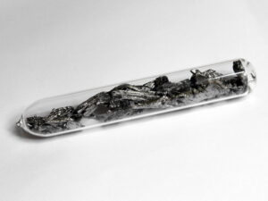 High pure Dysprosium metal sublimed dendritic 25g