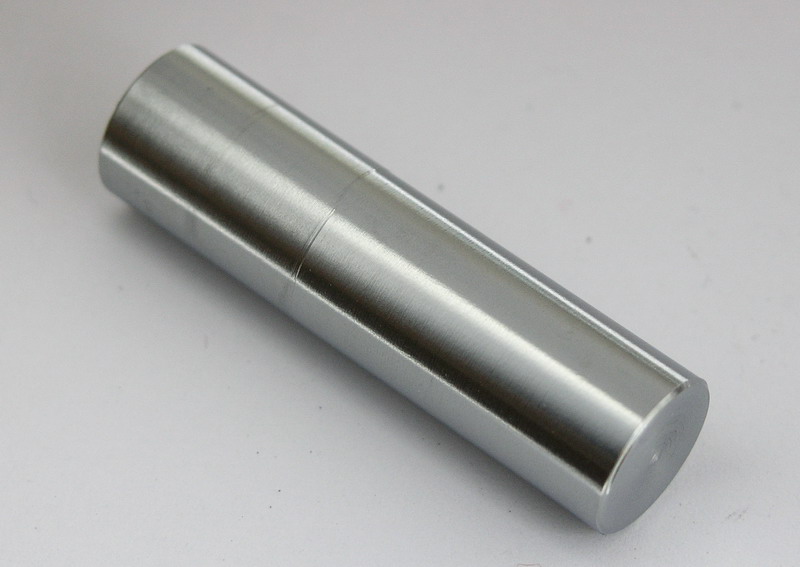 High purity hafnium metal rod >42mm length - 11.5mm diameter