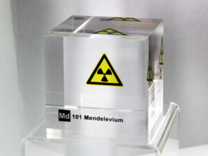 Acrylic Element cube - Mendelevium - 50mm