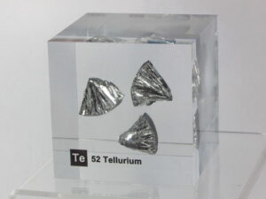 Acrylic Element cube - Tellurium Te - 50mm